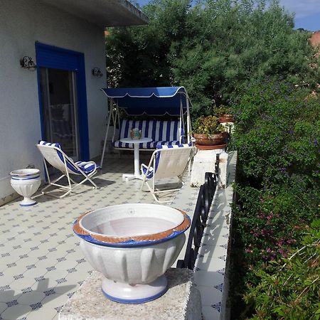 Villa Bouganville Oliveri Exterior photo