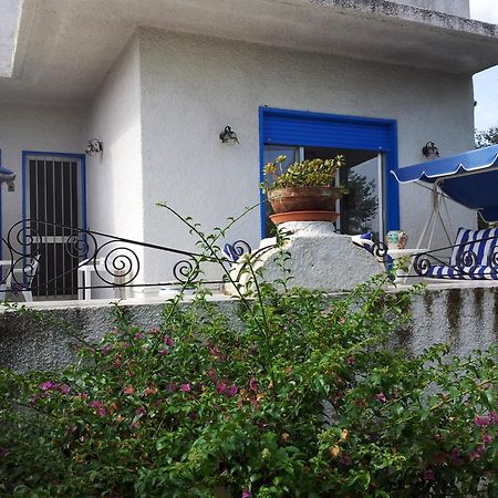 Villa Bouganville Oliveri Exterior photo