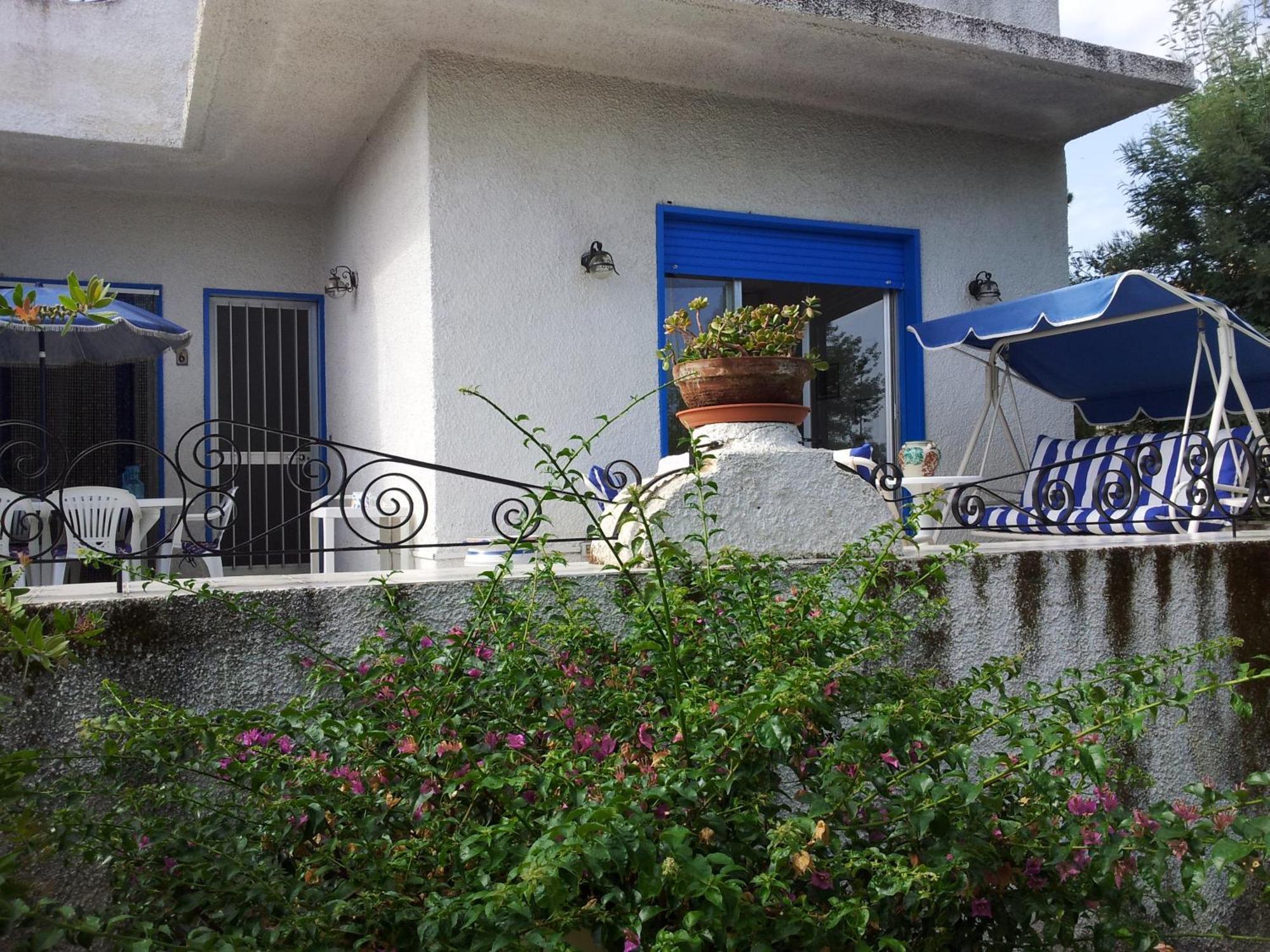 Villa Bouganville Oliveri Exterior photo